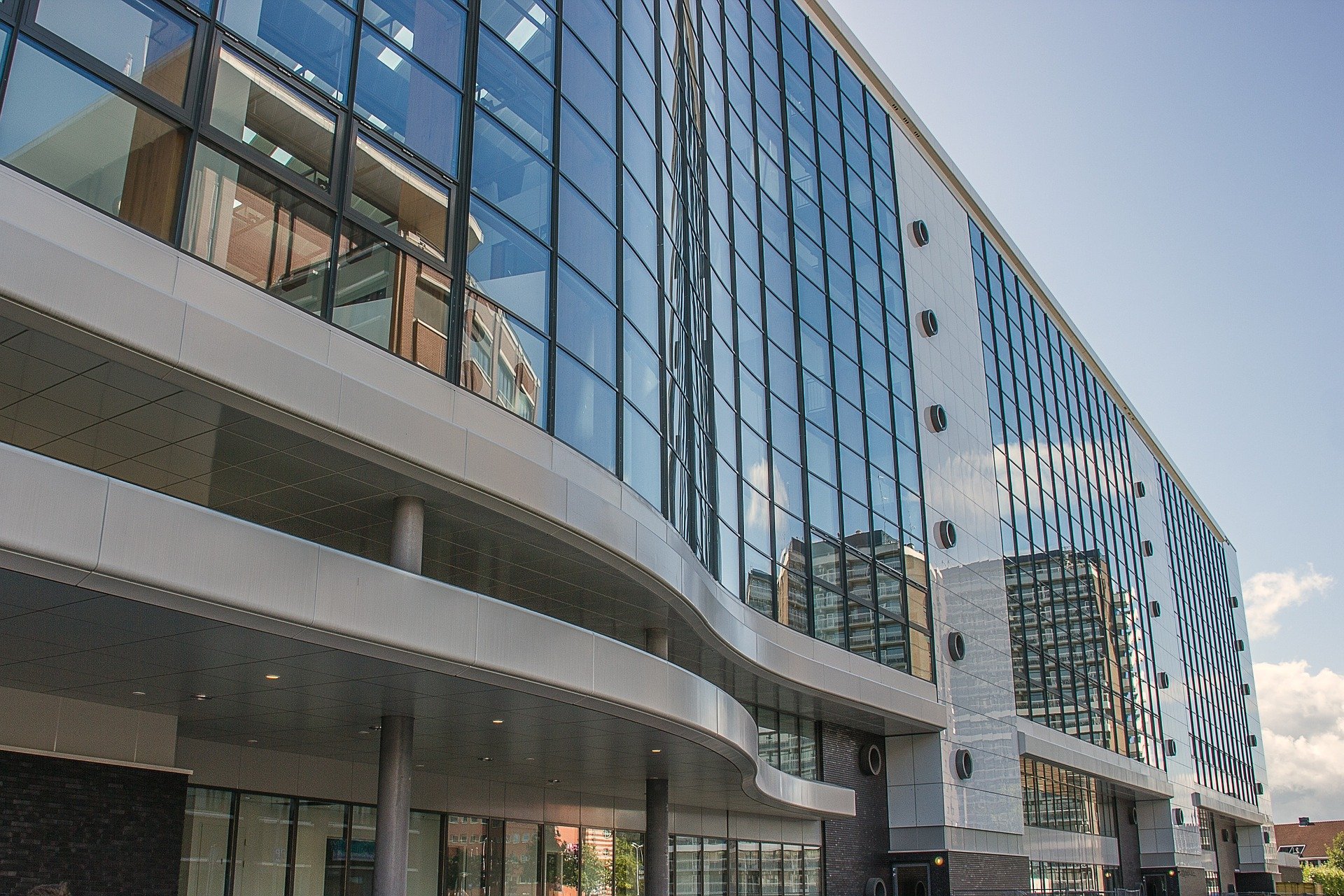 HOSPITAL